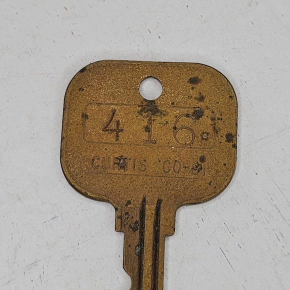 Vintage Curtis Hotel Room Key 416 CO-91 - Picture 2 of 8